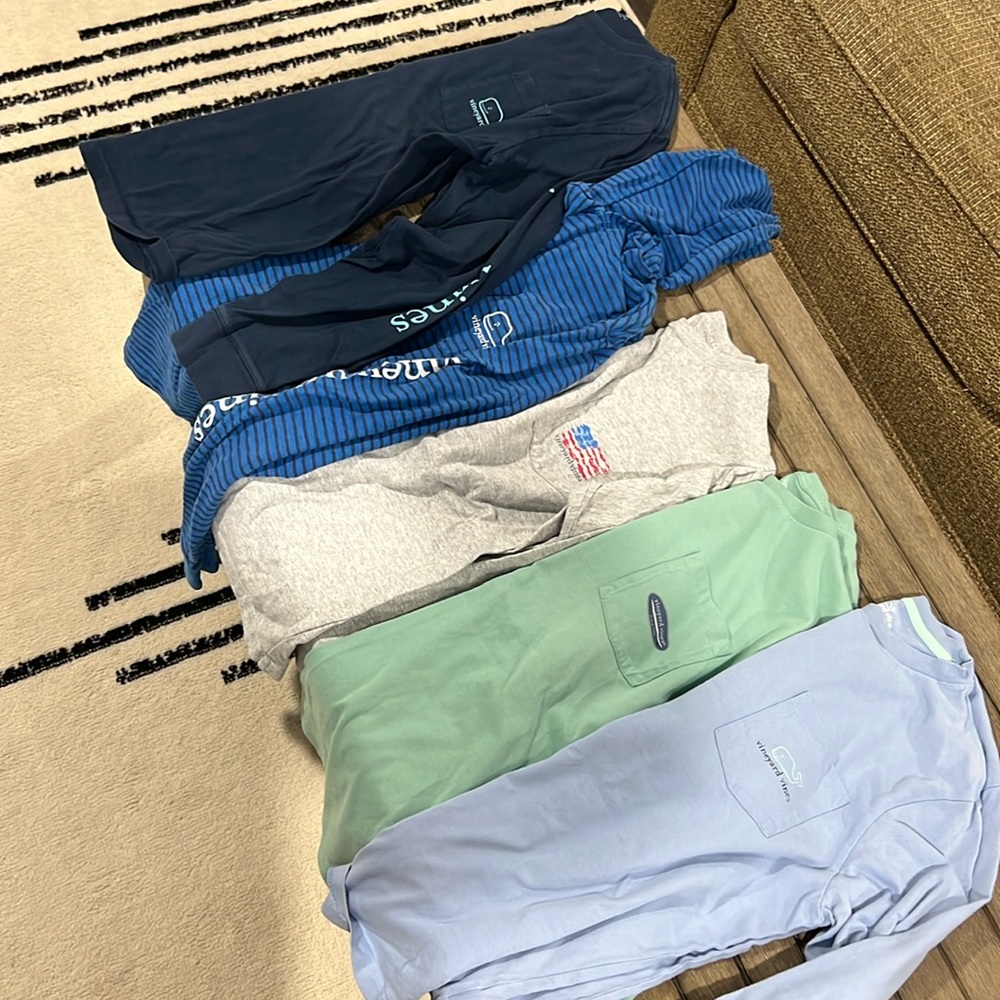 Bundle of 5 vineyard vine shirts